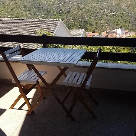 Casa Na Serra, Nyaraló Sabugueiro