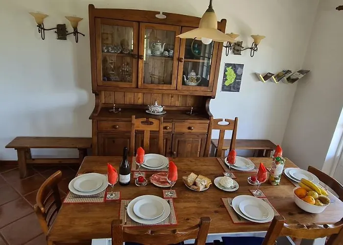 Casa Na Serra, Casa de Férias Sabugueiro (Guarda)